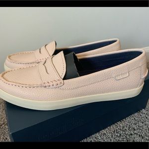 NWT Cole Haan Nantucket Loafer - women’s 9 - Blush